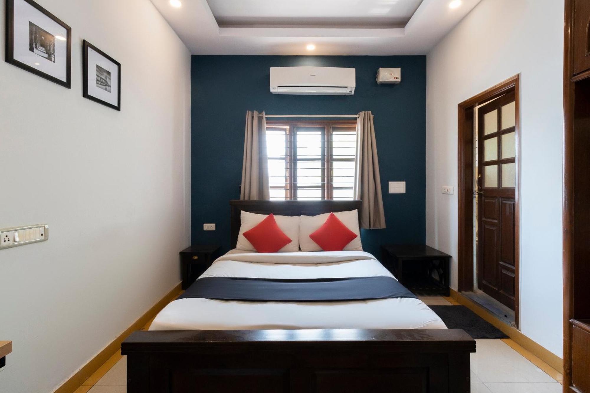 Collection O Victorian Comforts Bangalore Esterno foto